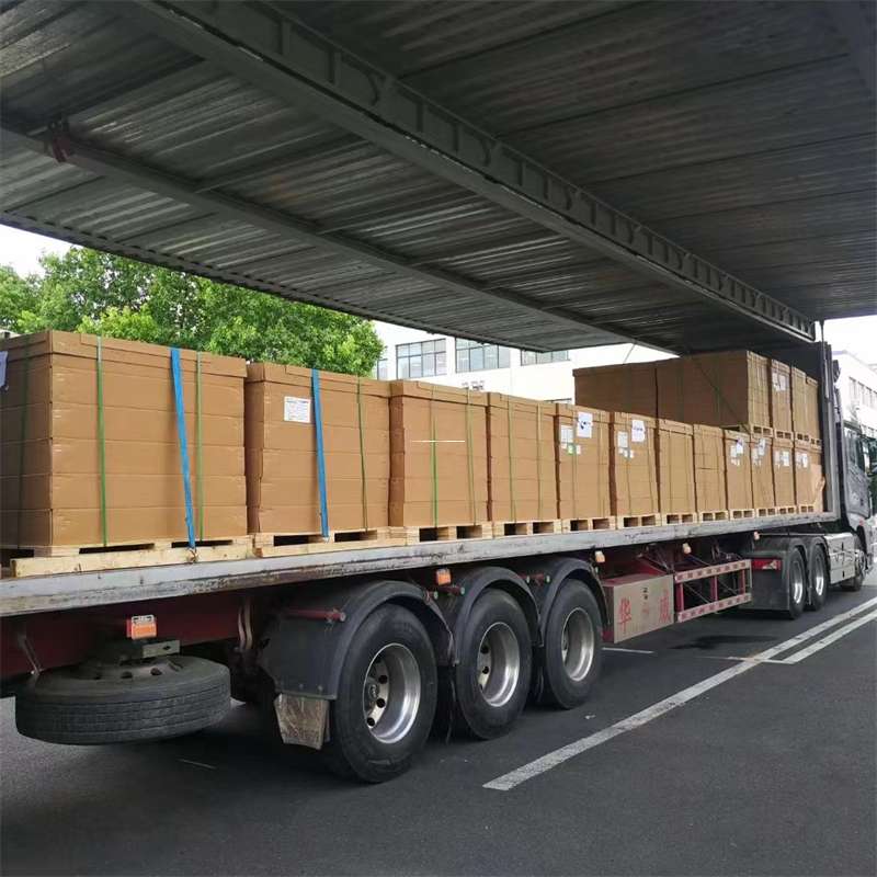 黑龙江鹤岗向阳到新疆喀什叶城县物流公司黑龙江鹤岗向阳至新疆喀什叶城县物流专线往返运输